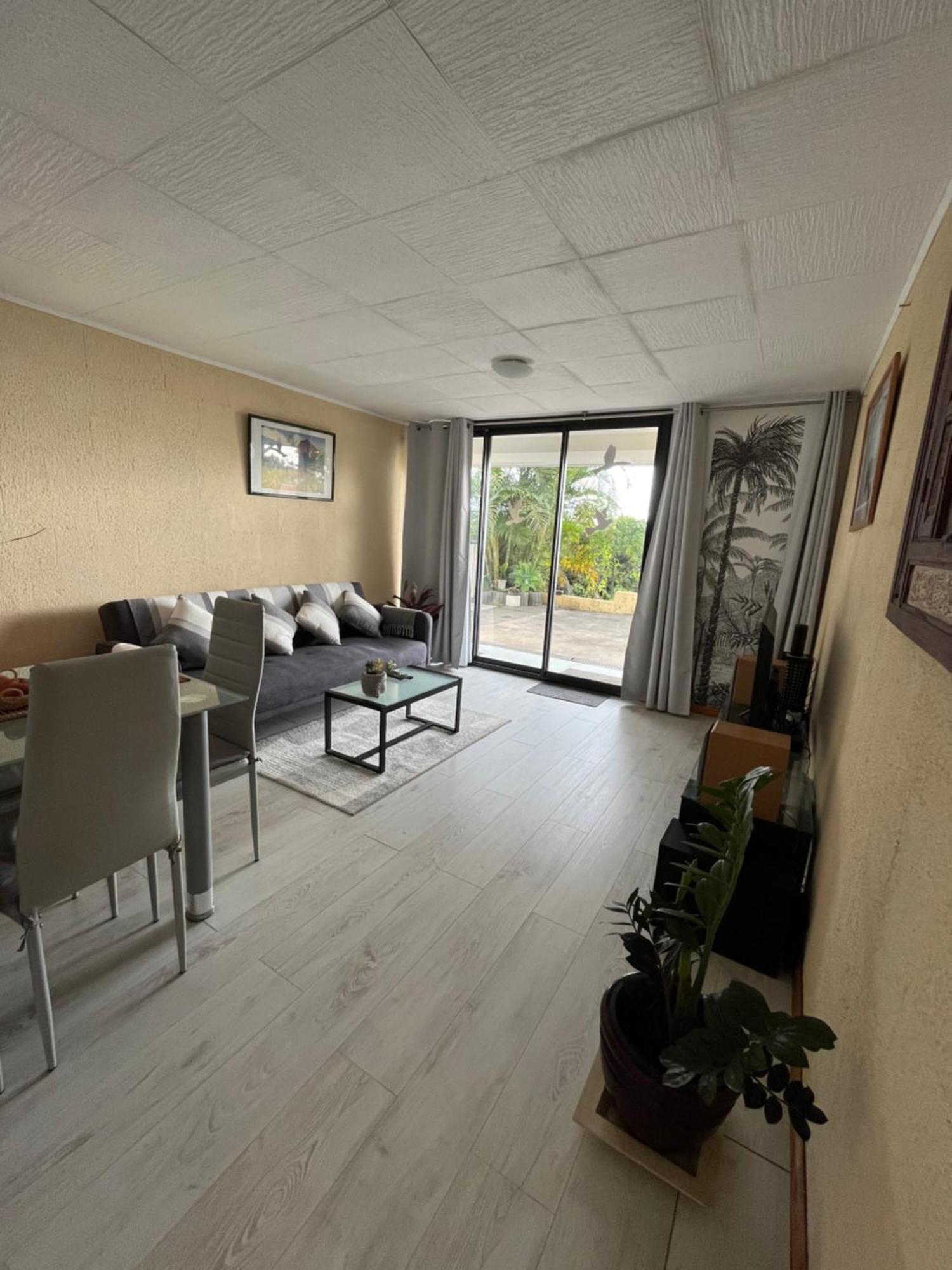 La Kaz Liot Apartment แซ็งต์-เลอ ภายนอก รูปภาพ