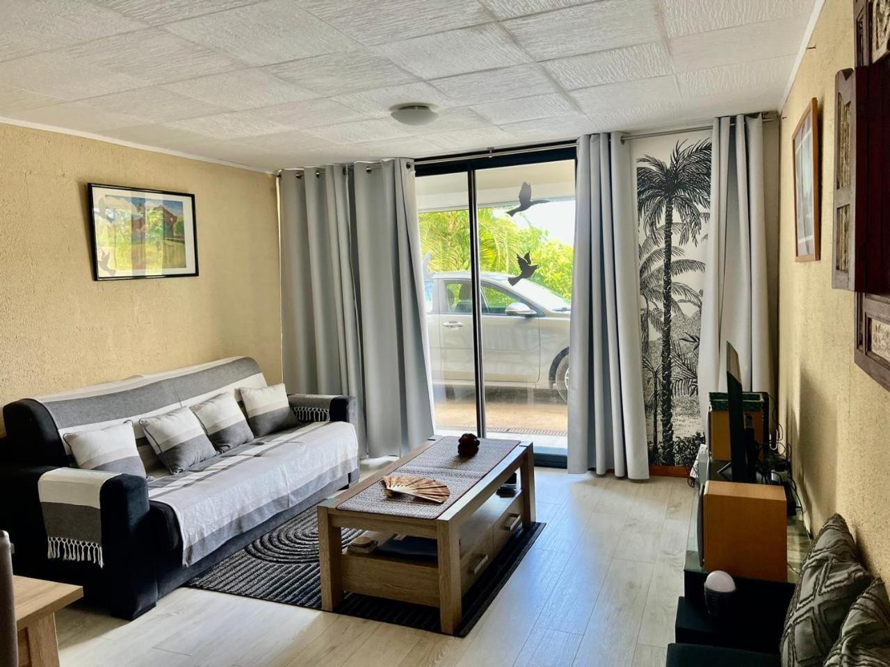 La Kaz Liot Apartment แซ็งต์-เลอ ภายนอก รูปภาพ